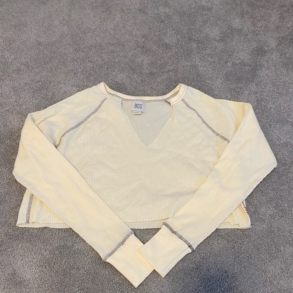 Urban outfitters v notch sweater - Picture 2 of 3